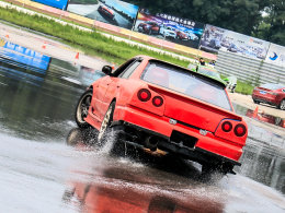 �����Թ��ú��ֺ����������Ƴ���ת����