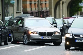 ԡĺ Լݱ750Li