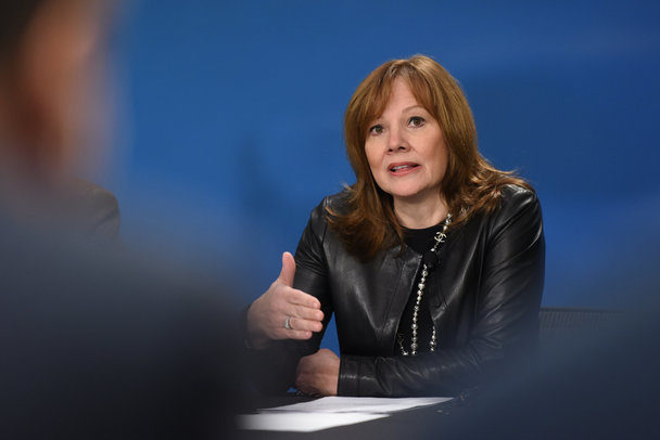 瑪麗61博拉(mary barra)今天表示,公司預計2015年美國乘用車銷量將